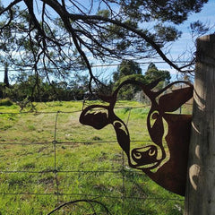 Peeping Goat/Cow Metal Artwork